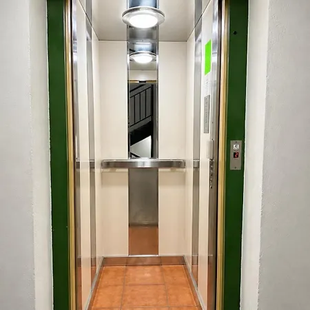 Boutique Apartment-city Center-self Check-in Apartment Burgas